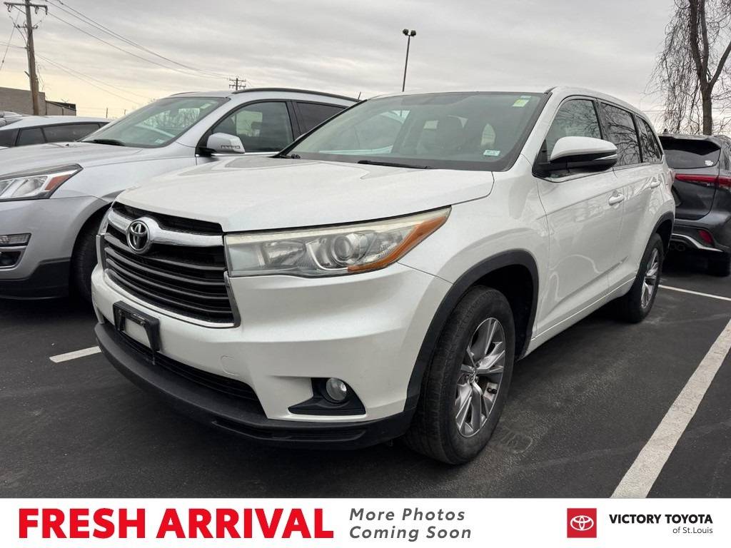 2015 Toyota Highlander LE Plus — SUV — 124,263 mi — St. Louis, MO