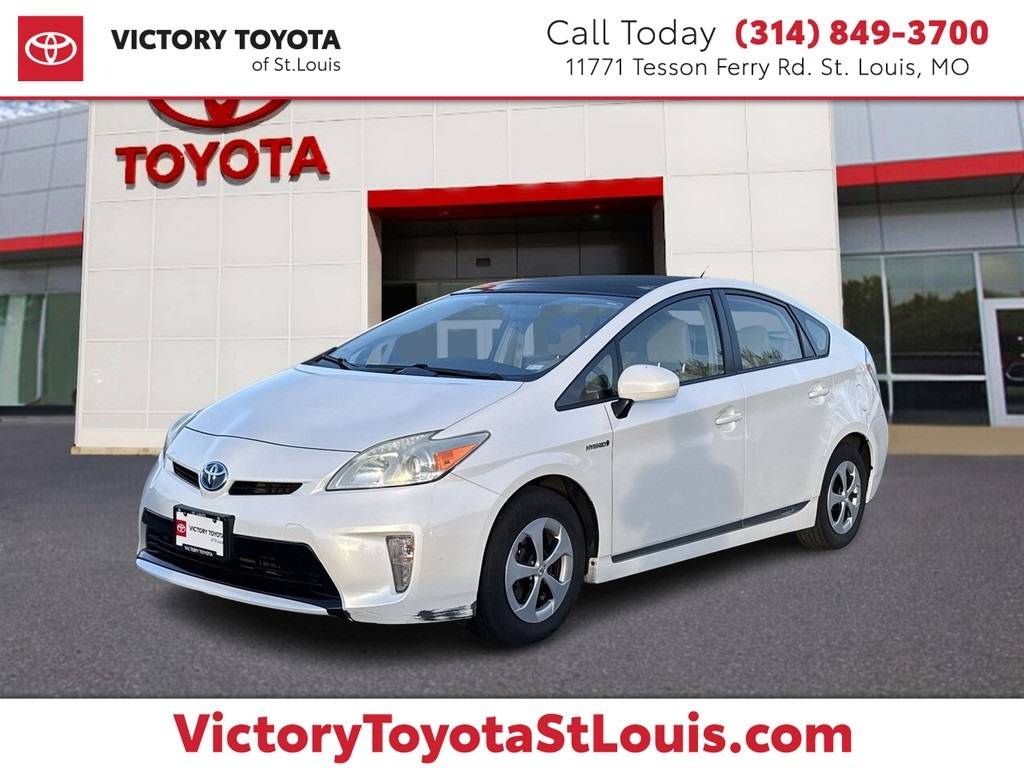 2013 Toyota Prius Two — Sedan — 114,936 mi — St. Louis, MO
