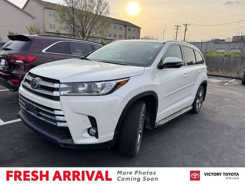 2018 Toyota Highlander Limited Platinum — SUV — 38,000 mi — St. Louis, MO