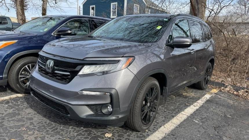 2021 Honda Pilot Touring — SUV — 46,684 mi — St. Louis, MO