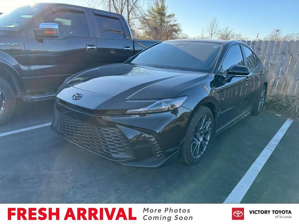 2025 Toyota Camry SE — Sedan — 2,653 mi — St. Louis, MO