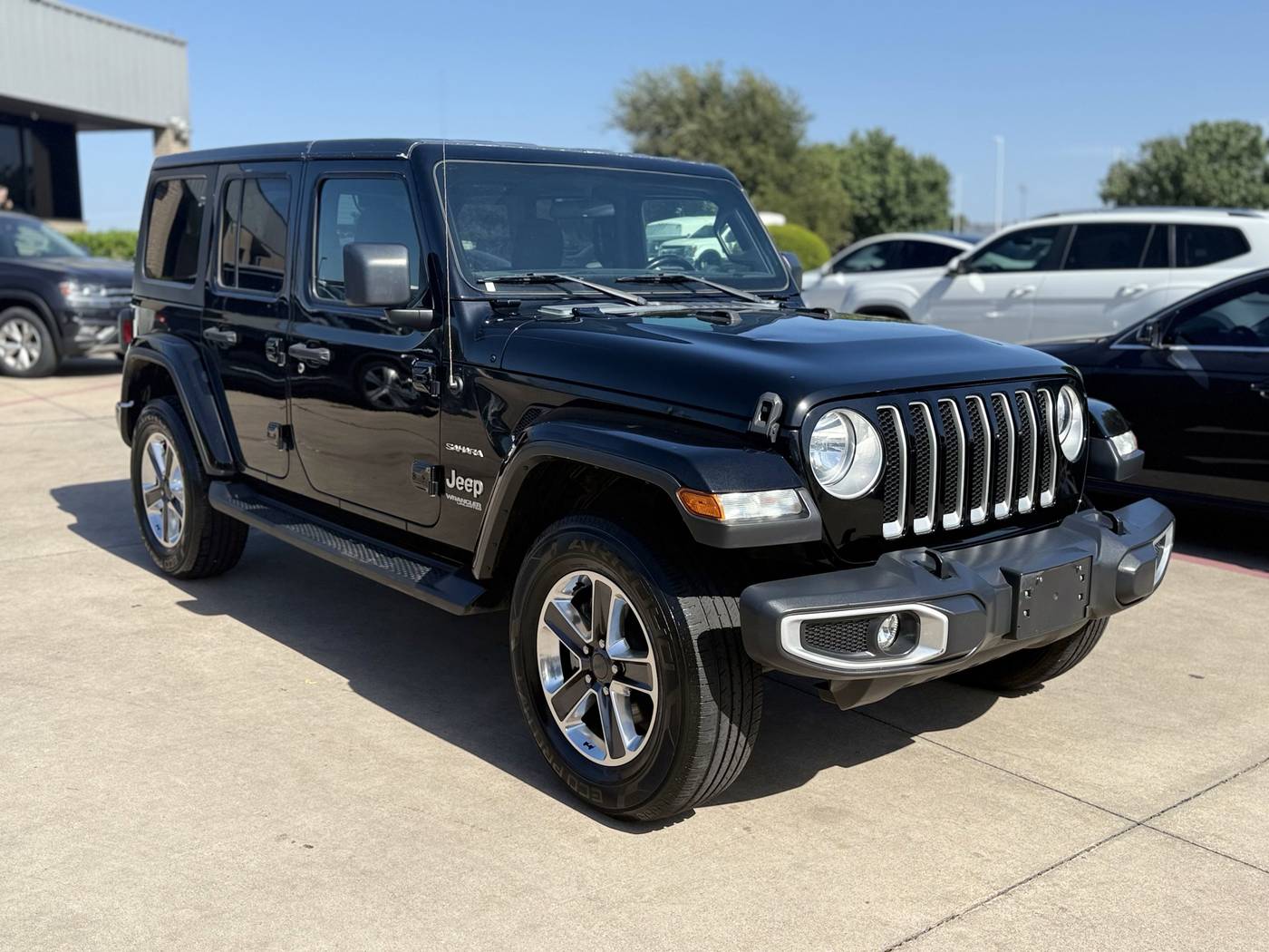 2020 Jeep Wrangler Sahara — SUV — 68,562 mi — Plano, TX