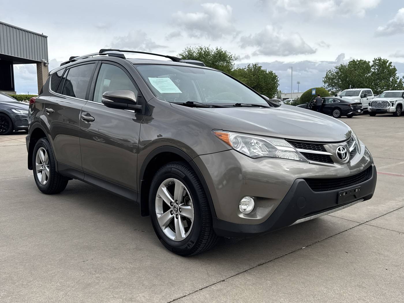 2015 Toyota RAV4 XLE — SUV — 196,230 mi — Plano, TX