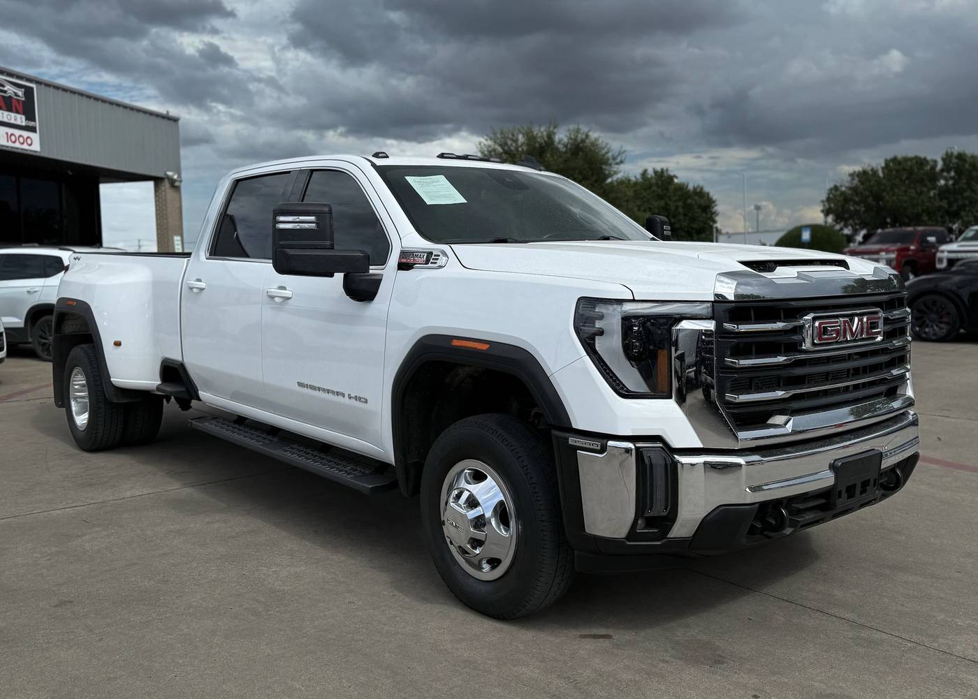 2024 GMC Sierra 3500HD SLE — Pickup Truck — 74,485 mi — Plano, TX