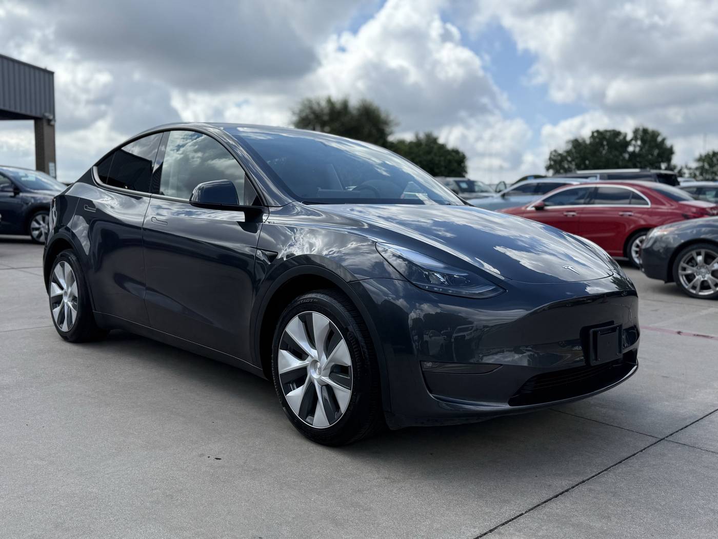2024 Tesla Model Y Long Range — SUV — 17,889 mi — Plano, TX