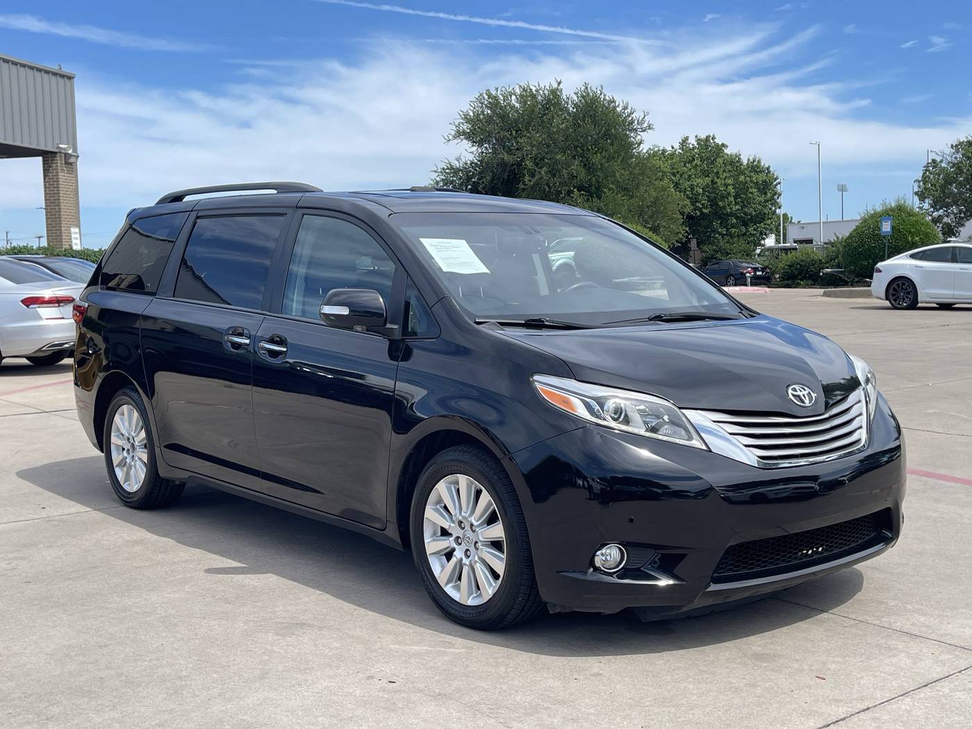 2016 Toyota Sienna Limited — Minivan — 98,095 mi — Plano, TX