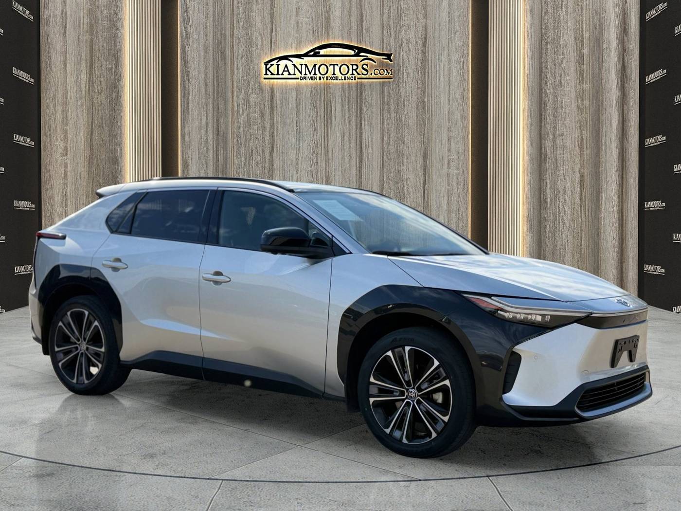 2023 Toyota bZ4X Limited — SUV — 22,275 mi — Plano, TX