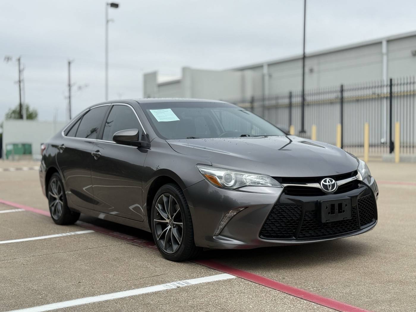 2016 Toyota Camry XLE — Sedan — 151,418 mi — Plano, TX