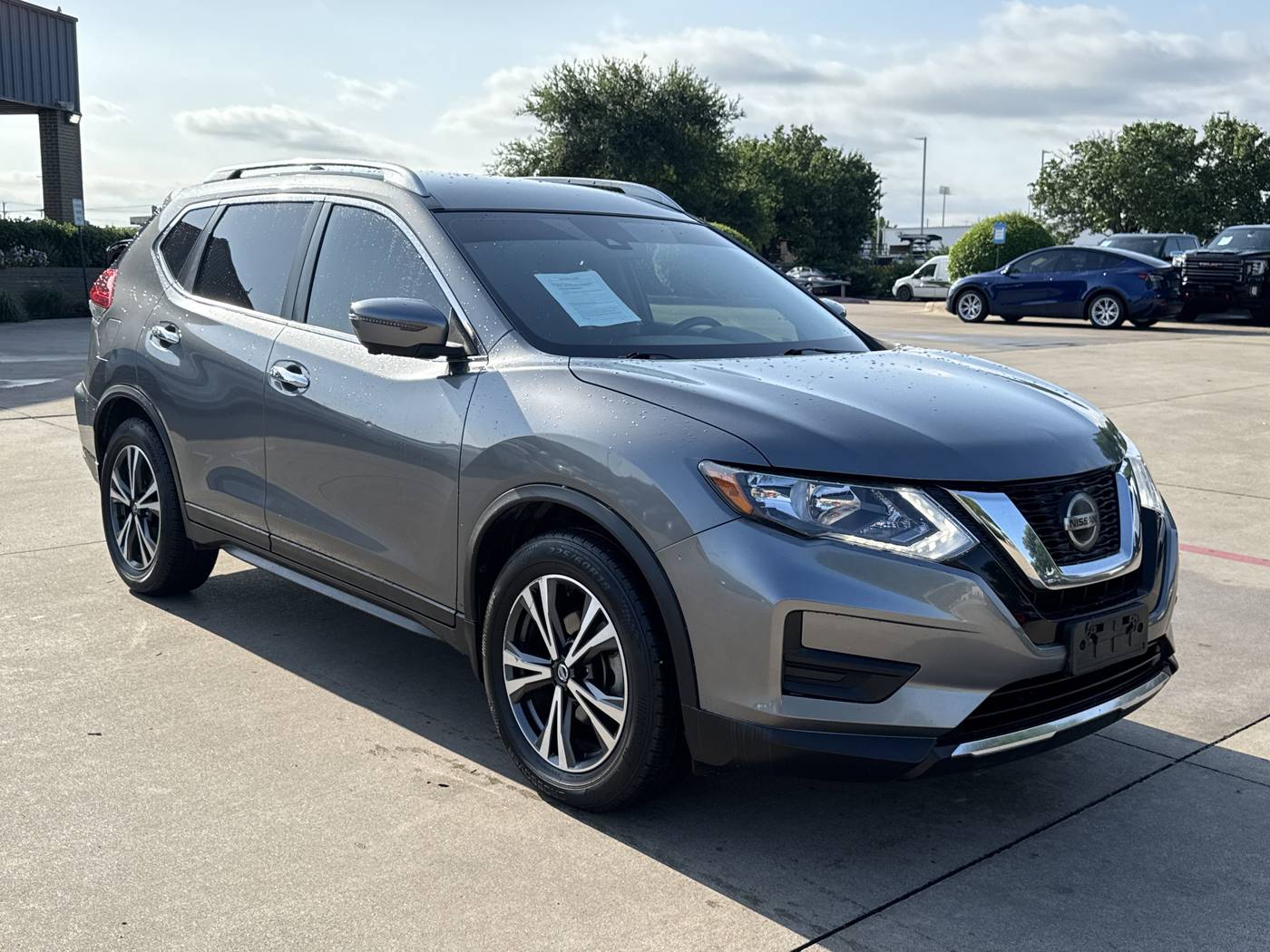 2019 Nissan Rogue SV — SUV — 81,341 mi — Plano, TX