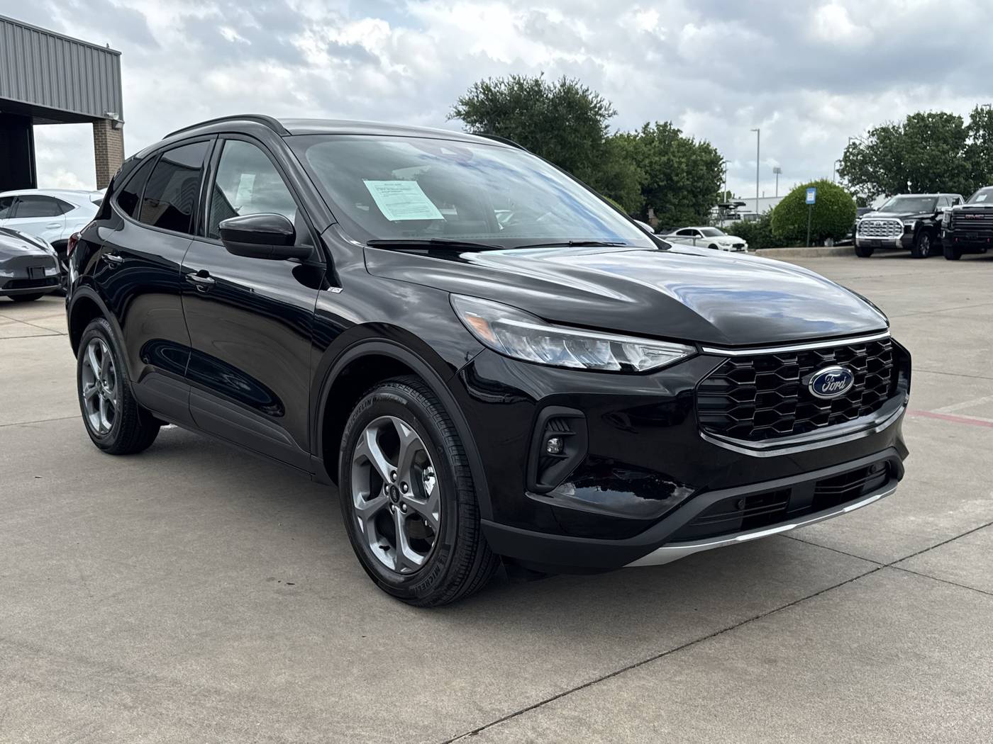 2025 Ford Escape ST-Line Select — SUV — 4,133 mi — Plano, TX