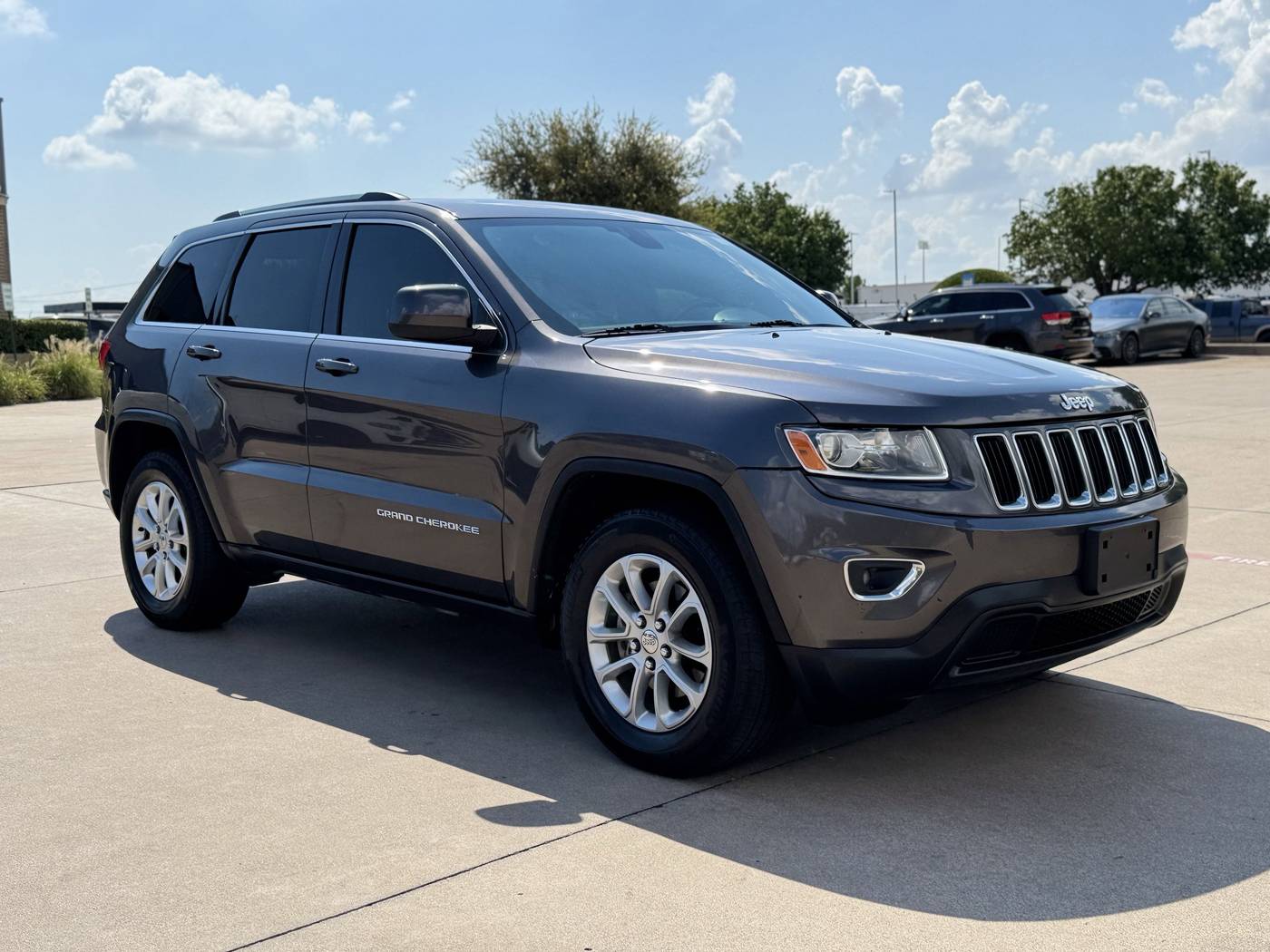 2014 Jeep Grand Cherokee Laredo — SUV — 166,500 mi — Plano, TX