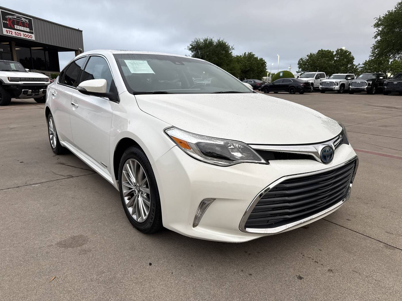 2016 Toyota Avalon Hybrid Limited — Sedan — 93,461 mi — Plano, TX