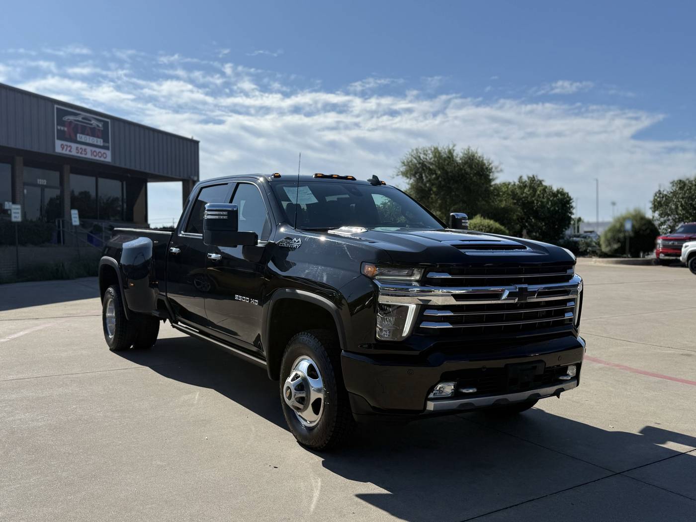 2022 Chevrolet Silverado 3500HD High Country — Pickup Truck — 69,038 mi — Plano, TX