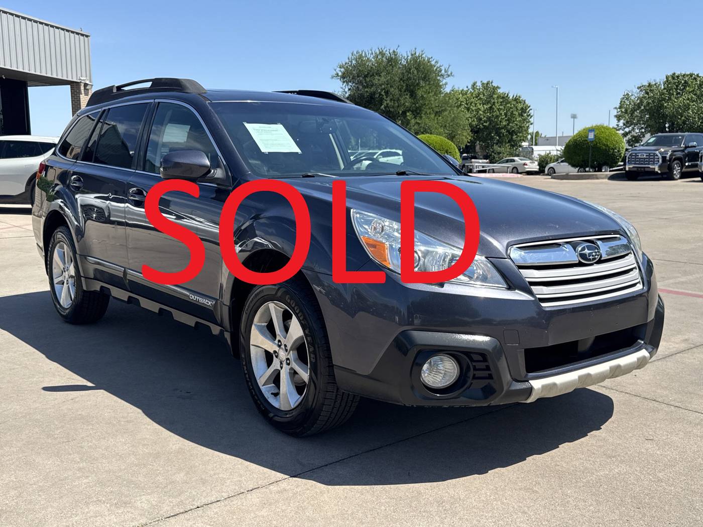 2013 Subaru Outback 2.5i Limited — SUV — 185,210 mi — Plano, TX