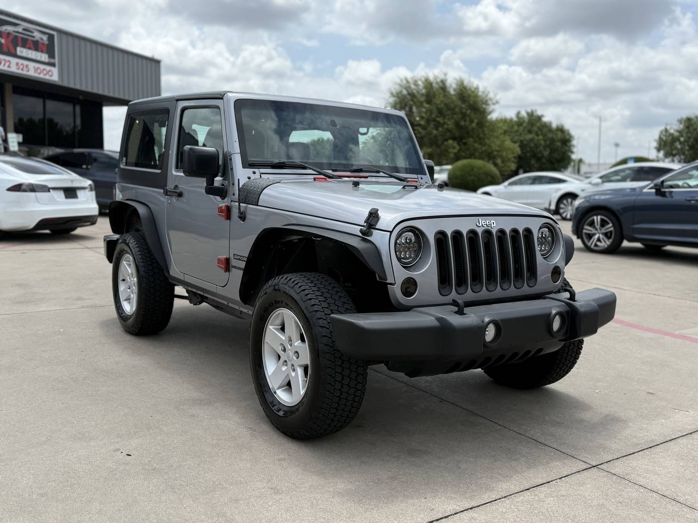 2017 Jeep Wrangler Sport — SUV — 85,768 mi — Plano, TX
