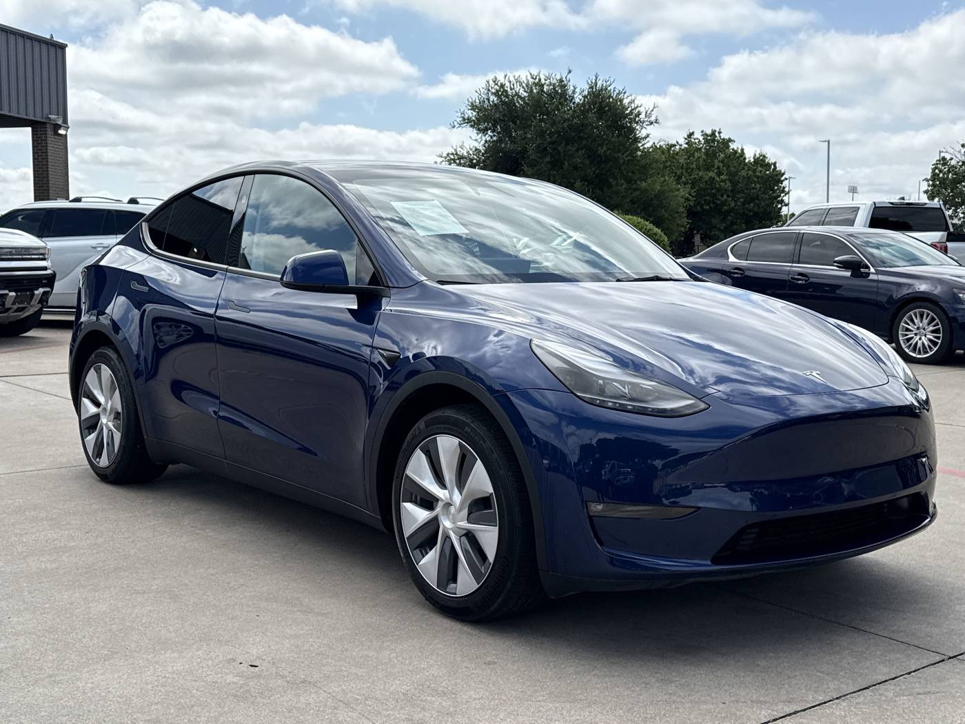 2023 Tesla Model Y Standard Range — SUV — 2,836 mi — Plano, TX
