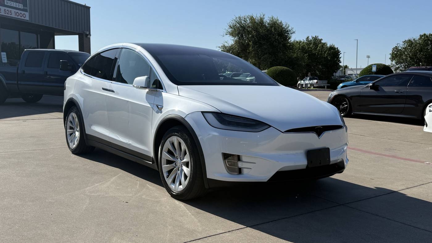 2020 Tesla Model X Long Range
