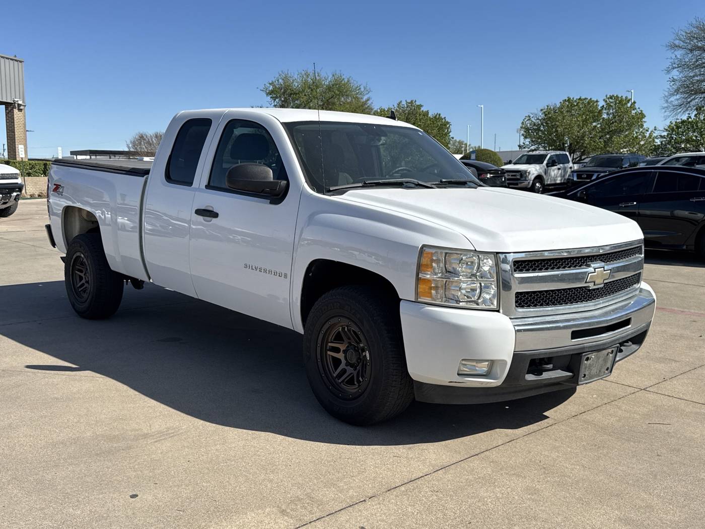 2009 Chevrolet Silverado 1500 LT — Pickup Truck — 165,681 mi — Plano, TX