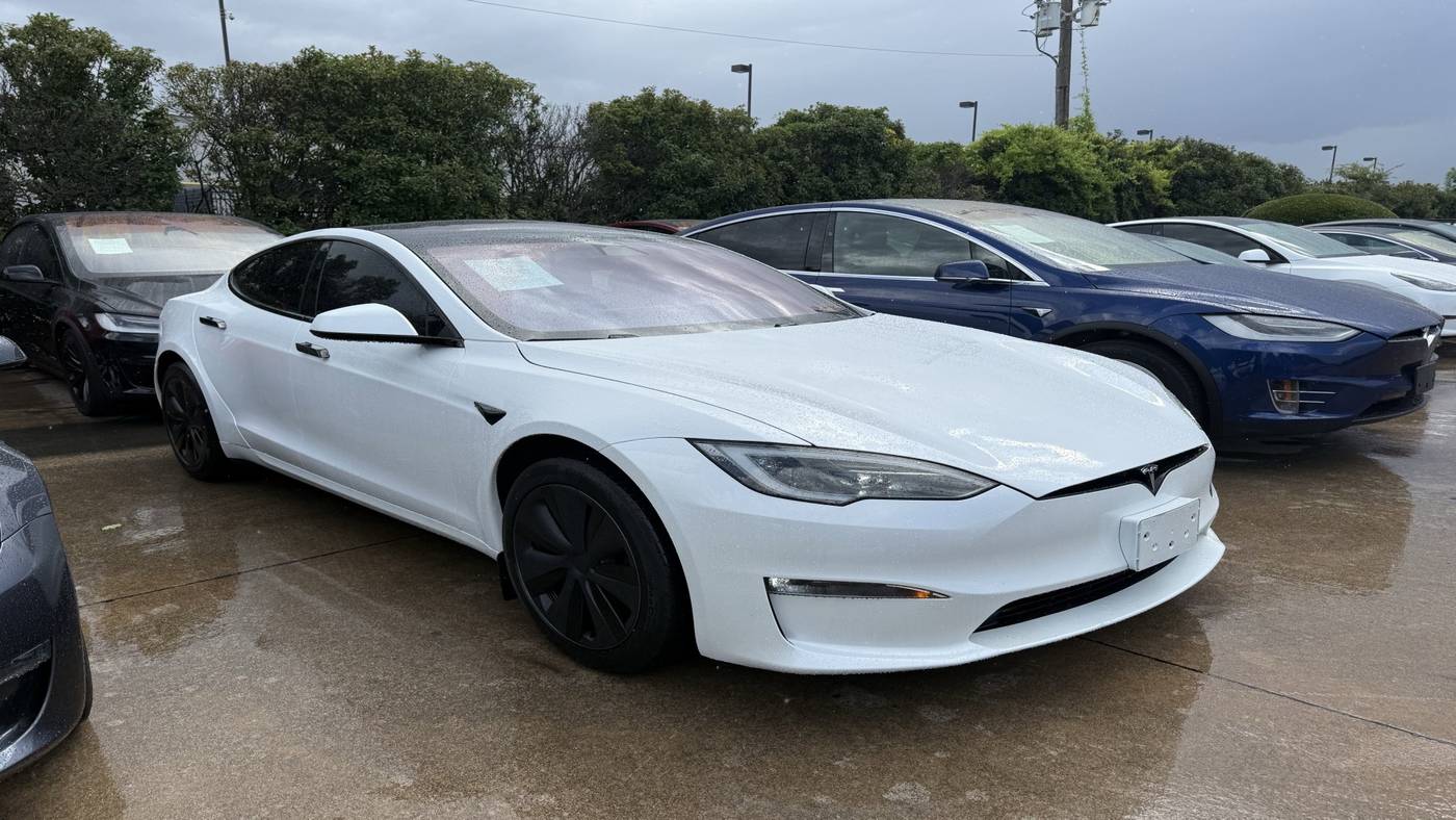 2023 Tesla Model S Standard Range — Hatchback — 17,997 mi — Plano, TX