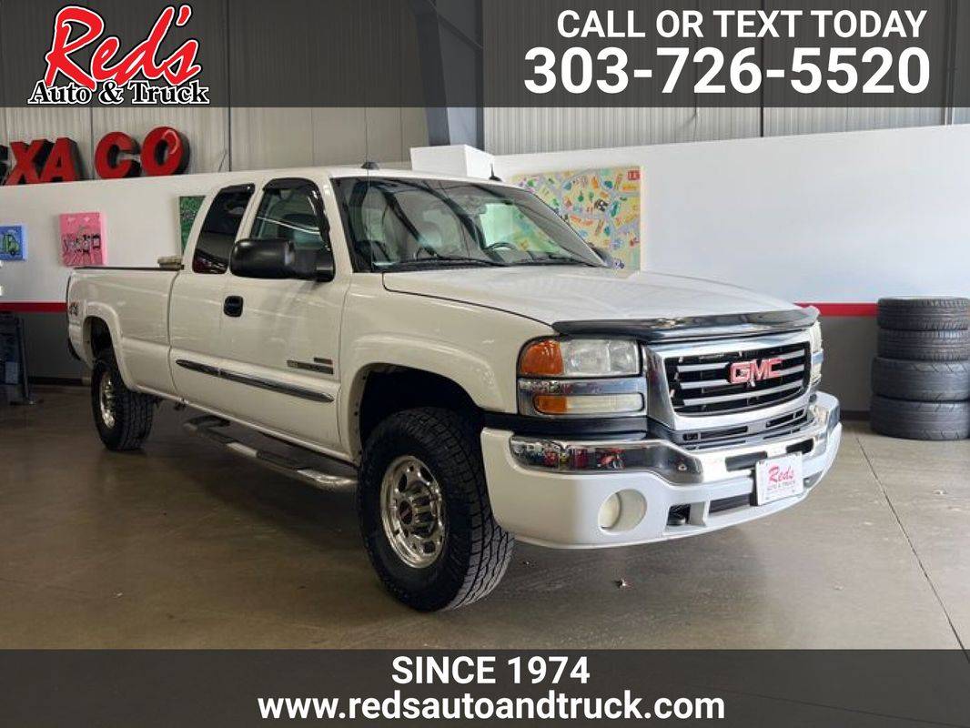 2004 GMC Sierra 2500 SLT — Pickup Truck — 226,503 mi — Longmont, CO