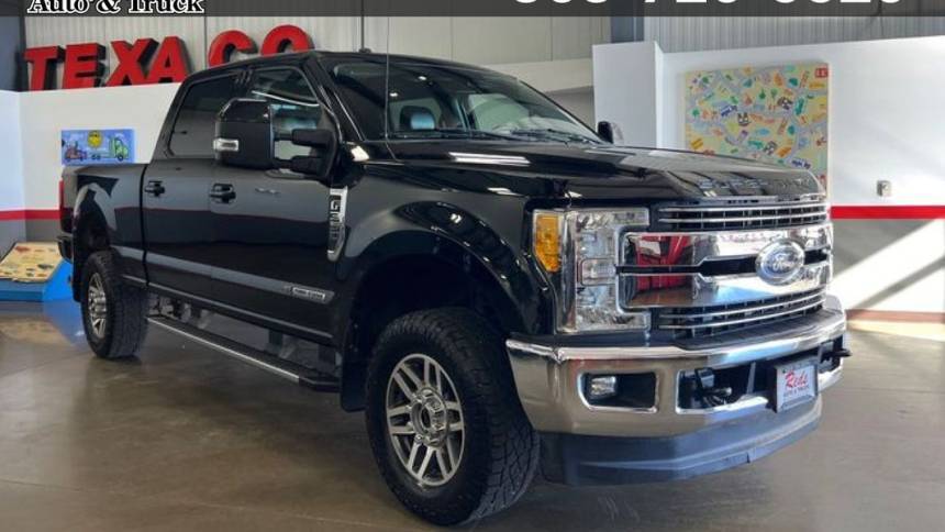 2017 Ford Super Duty F-350 Lariat — Pickup Truck — 145,005 mi — Longmont, CO