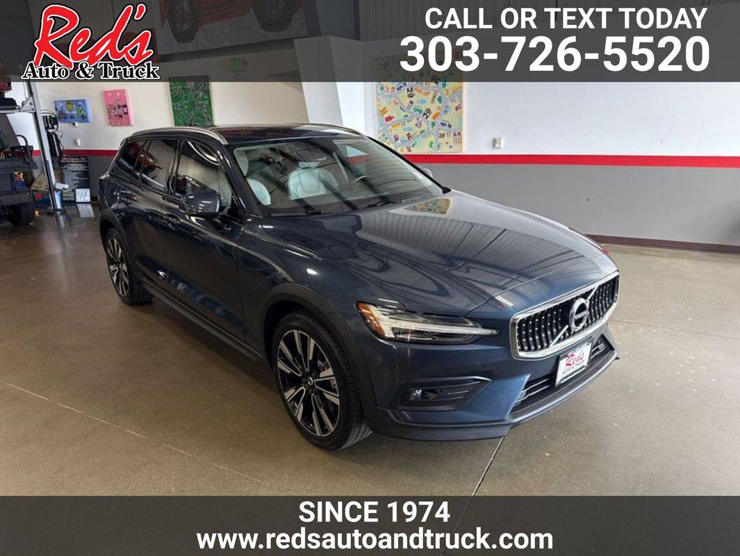 2021 Volvo V60 Cross Country T5 — Wagon — 64,424 mi — Longmont, CO