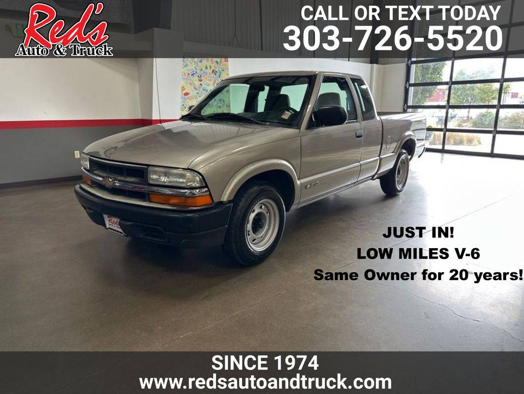 2002 Chevrolet S-10 LS — Pickup Truck — 89,969 mi — Longmont, CO