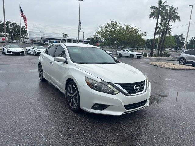 2017 Nissan Altima 2.5 SR — Sedan — 84,116 mi — Tampa, FL