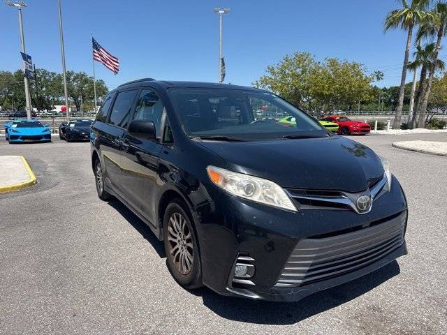 2018 Toyota Sienna XLE — Minivan — 83,733 mi — Tampa, FL