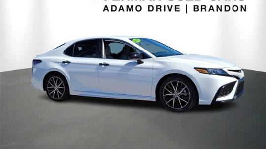 2023 Toyota Camry SE — Sedan — 27,975 mi — Tampa, FL