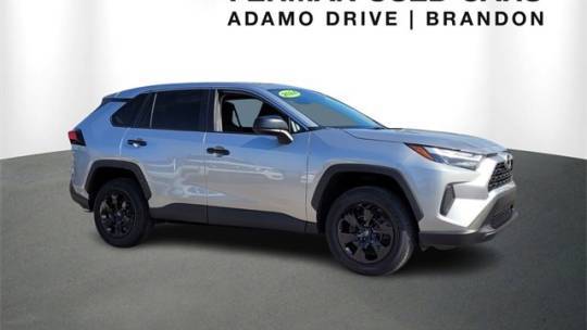 2024 Toyota RAV4 LE — SUV — 17,447 mi — Tampa, FL