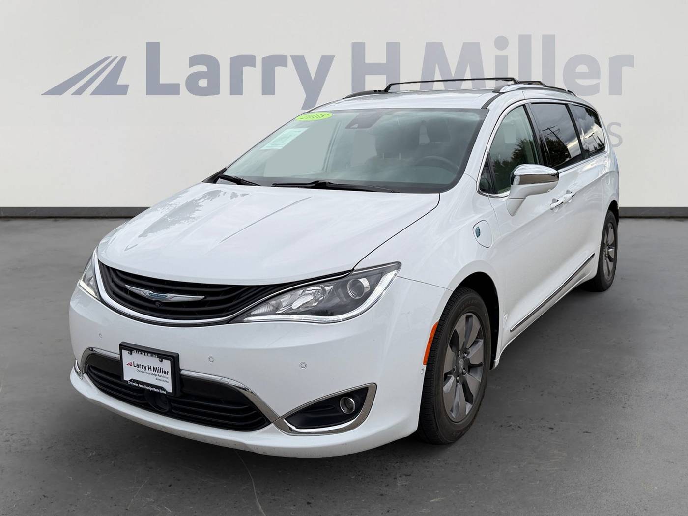 2018 Chrysler Pacifica Hybrid Limited — Minivan — 73,473 mi — Boise, ID