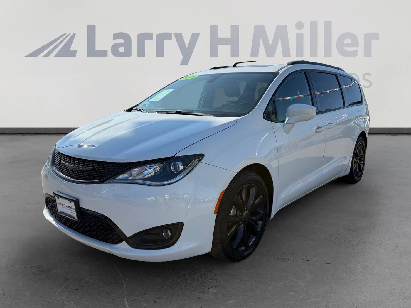 2018 Chrysler Pacifica Touring L Plus — Minivan — 76,573 mi — Boise, ID