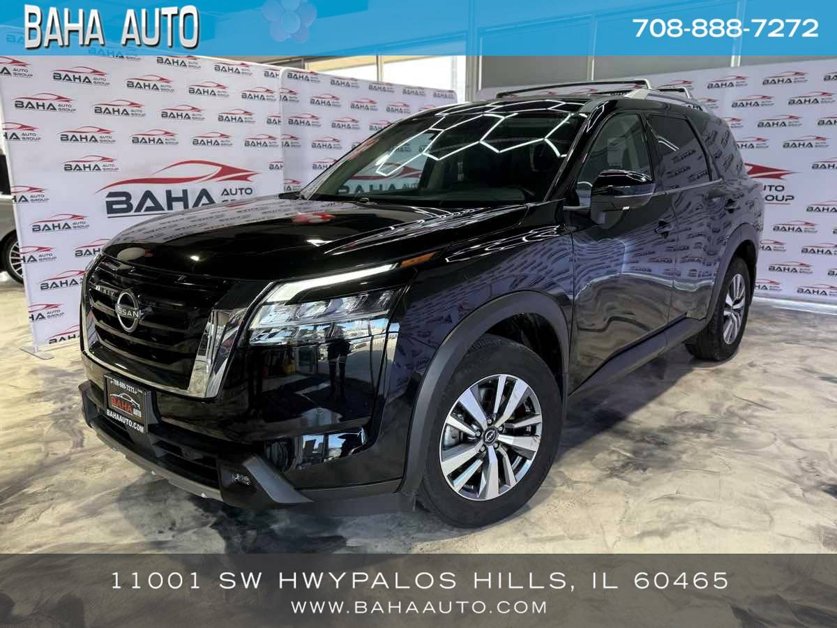 2023 Nissan Pathfinder SL — SUV — 12,994 mi — Palos Hills, IL