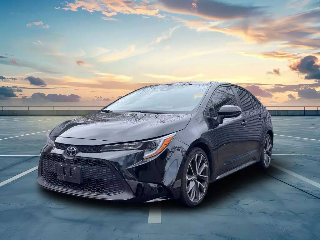 2021 Toyota Corolla LE — Sedan — 84,606 mi — Queens, NY