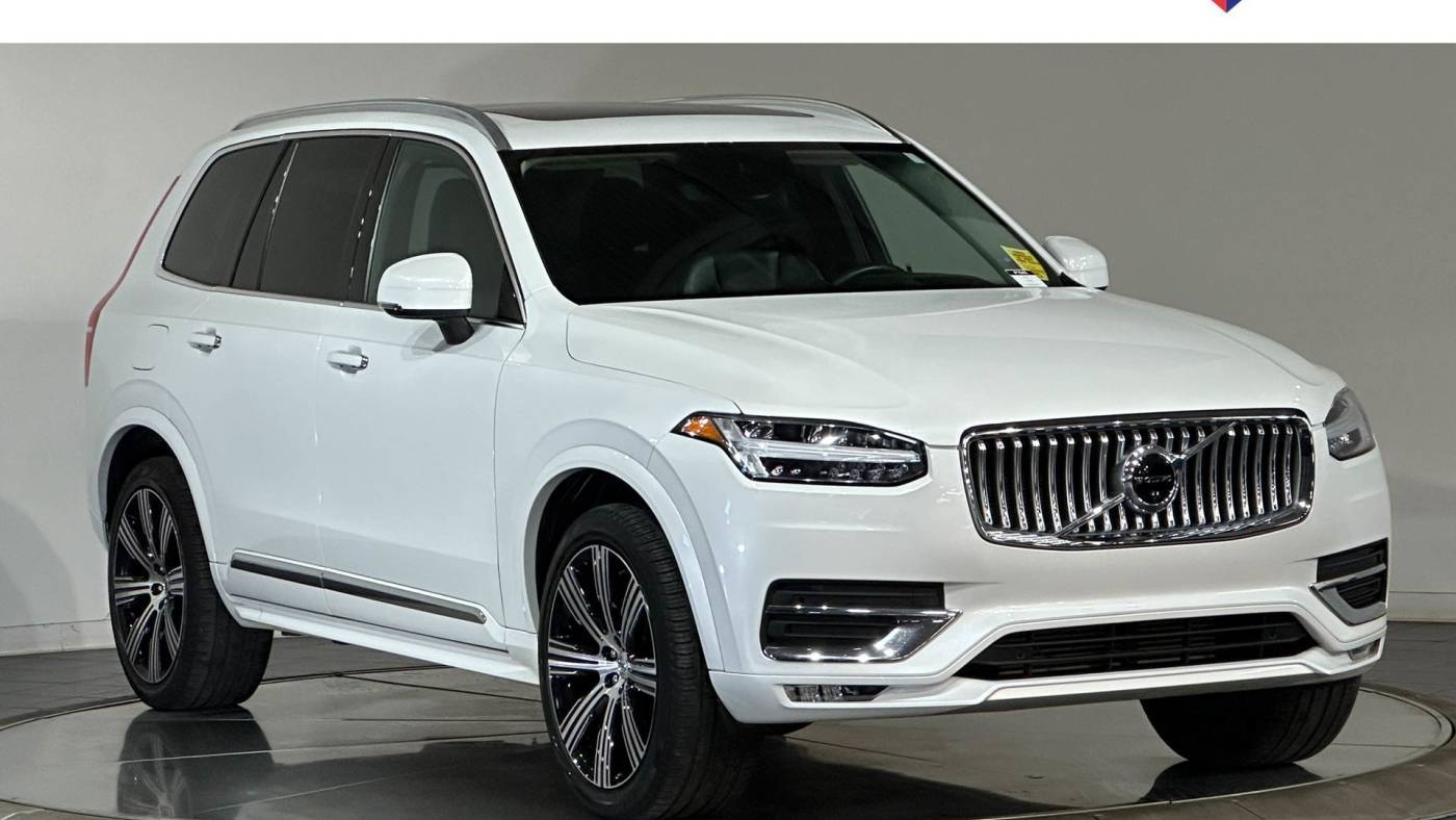 2022 Volvo XC90 Inscription — SUV — 29,741 mi — Chicago, IL