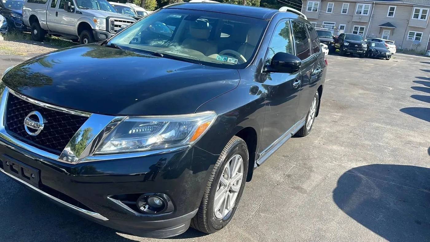 2015 Nissan Pathfinder SL — SUV — 131,408 mi — Berlin, NJ