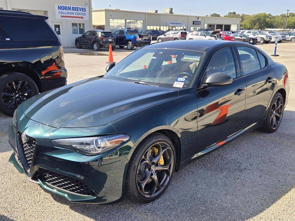 2020 Alfa Romeo Giulia Ti Sport — Sedan — 39,076 mi — Irving, TX