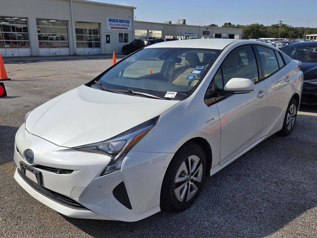 2018 Toyota Prius Two — Hatchback — 123,808 mi — Irving, TX