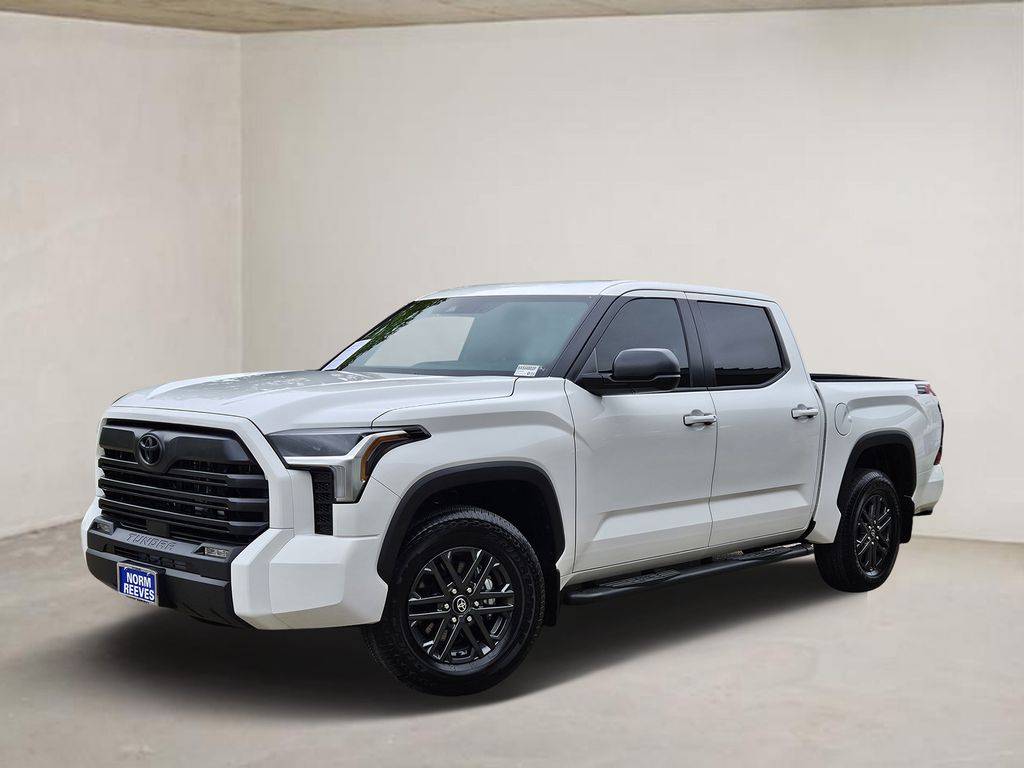 2025 Toyota Tundra SR5 — Pickup Truck — 34 mi — Irving, TX