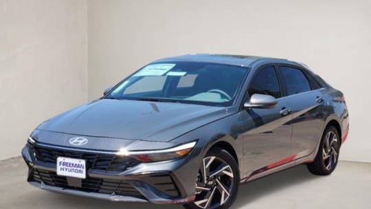 2024 Hyundai Elantra SEL — Sedan — 4,859 mi — Irving, TX