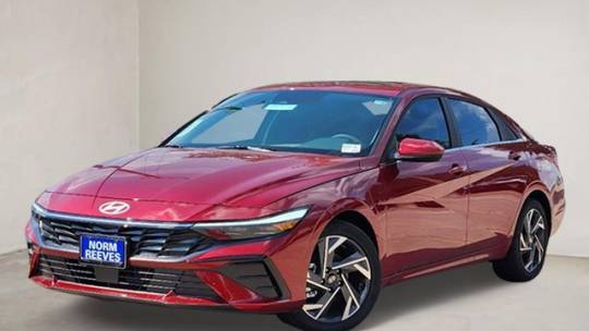 2024 Hyundai Elantra SEL — Sedan — 1,984 mi — Irving, TX