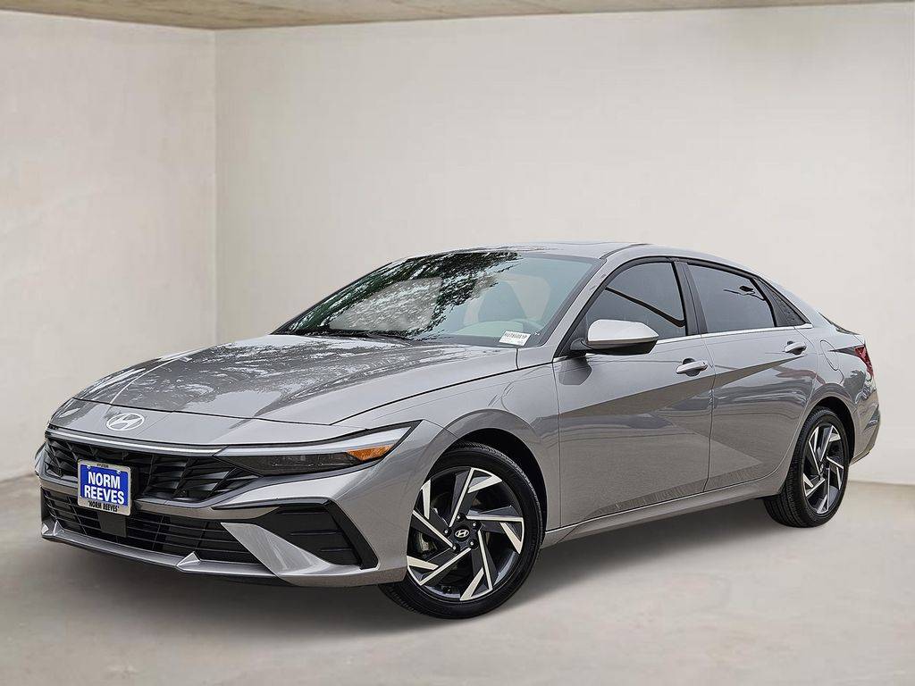 2024 Hyundai Elantra SEL — Sedan — 4,969 mi — Irving, TX
