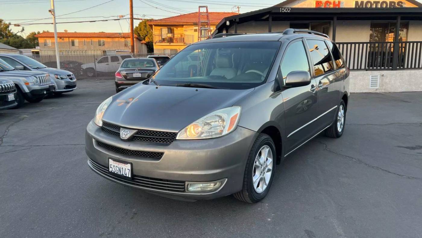 2005 Toyota Sienna XLE — Minivan — 189,706 mi — Ontario, CA
