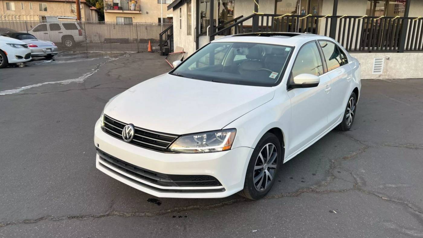 2018 Volkswagen Jetta 1.4T SE — Sedan — 122,688 mi — Ontario, CA