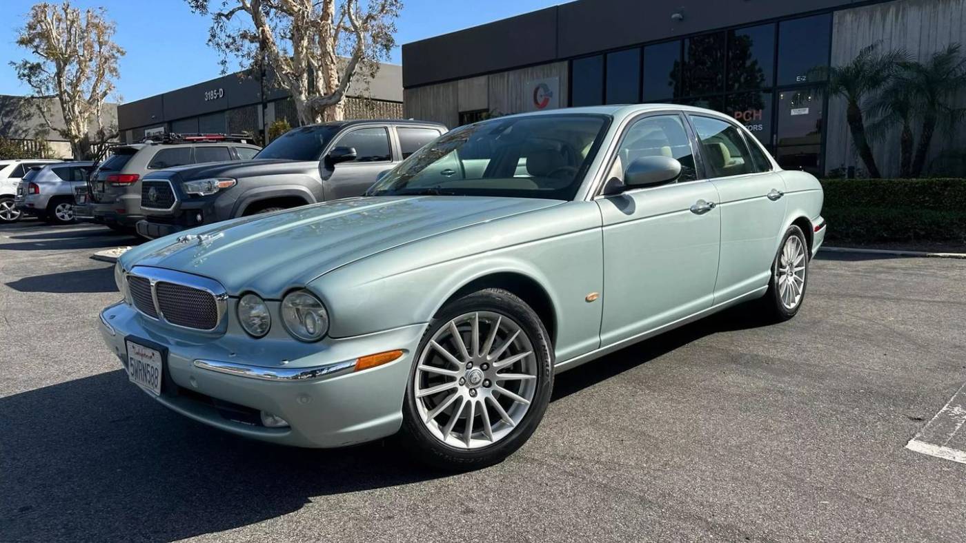 2006 Jaguar XJ 8 — Sedan — 106,688 mi — Ontario, CA