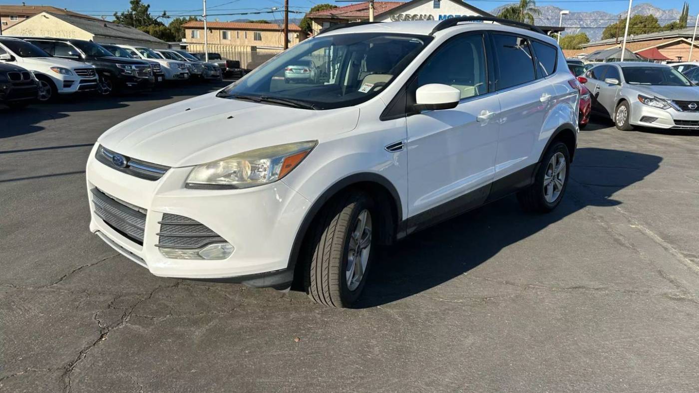 2016 Ford Escape SE — SUV — 135,615 mi — Ontario, CA