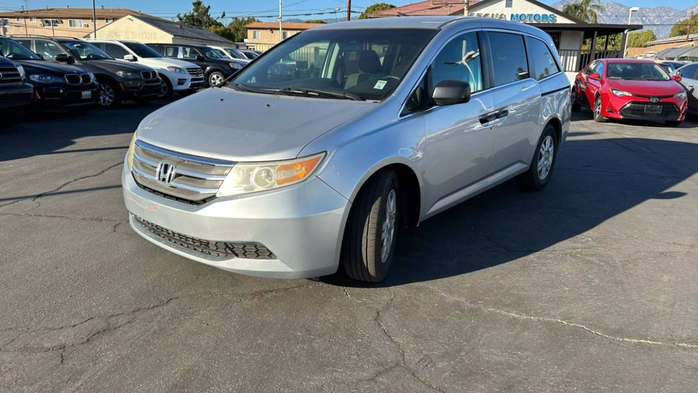 2013 Honda Odyssey LX — Minivan — 87,918 mi — Ontario, CA