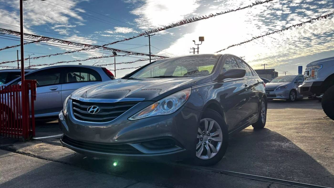 2013 Hyundai Sonata GLS — Sedan — 86,305 mi — Fontana, CA