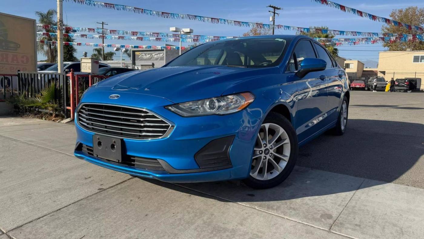 2020 Ford Fusion SE — Sedan — 30,512 mi — Fontana, CA